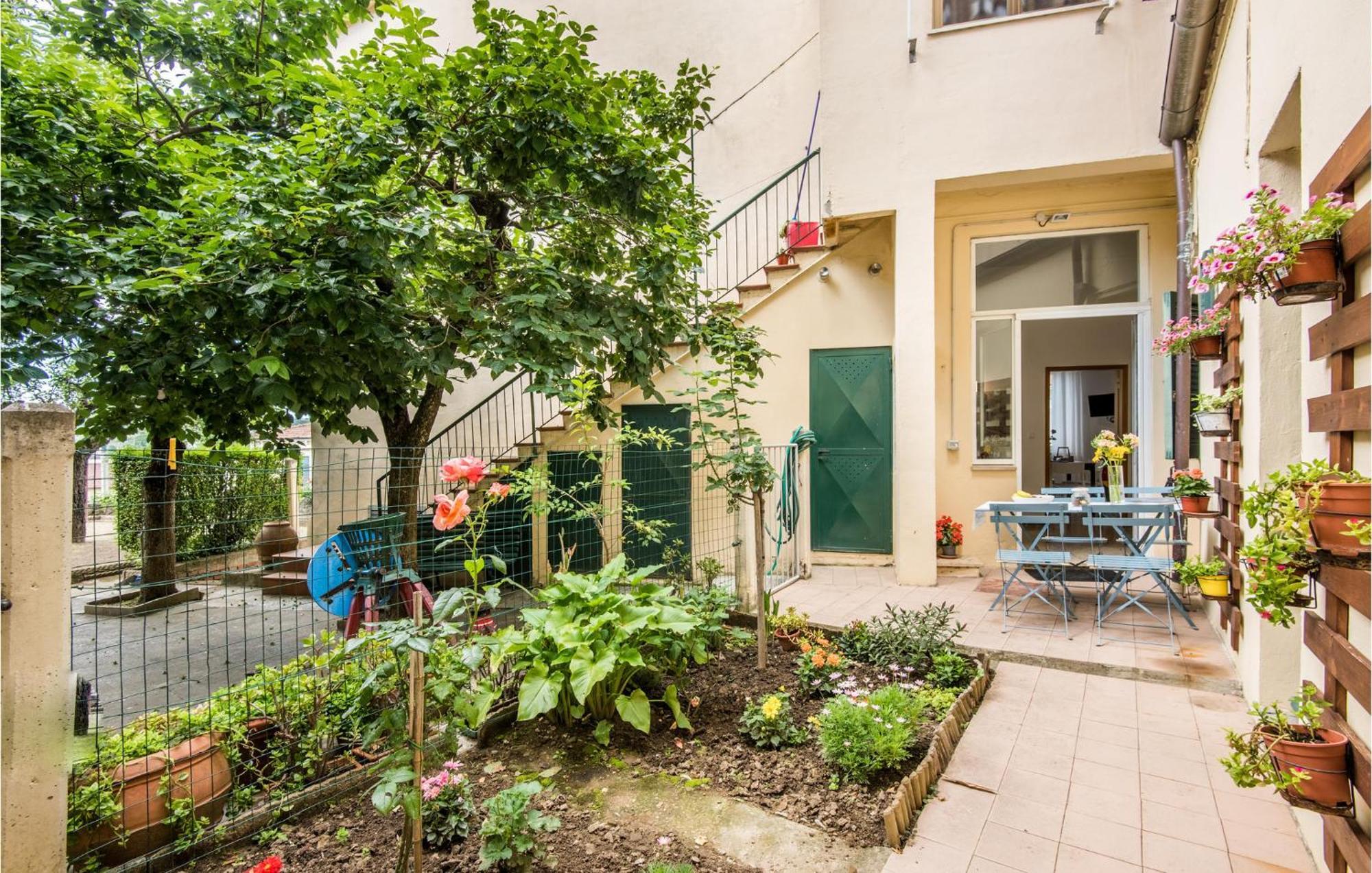 Nice Apartment In Monte San Savino With Kitchen 外观 照片