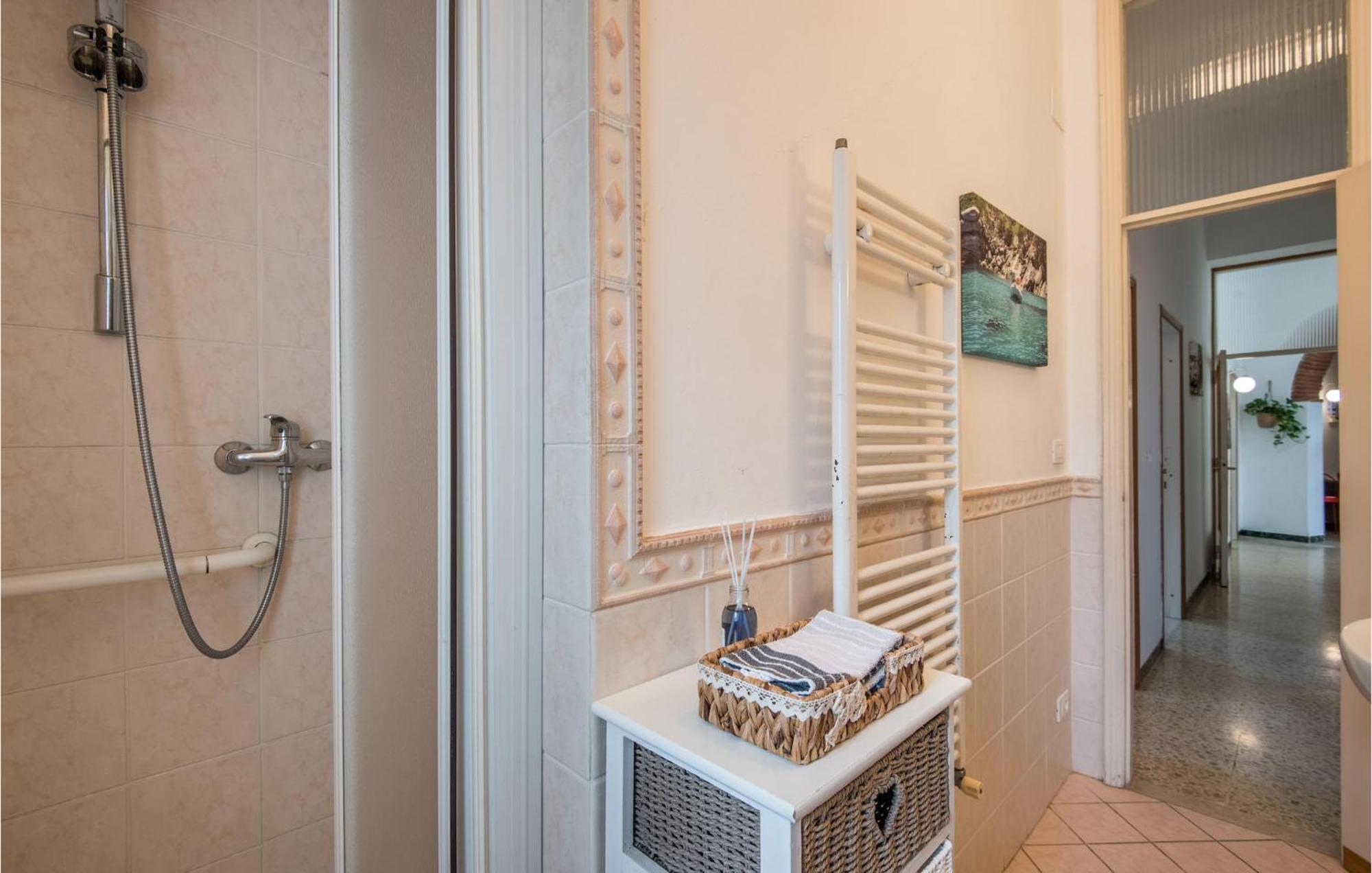 Nice Apartment In Monte San Savino With Kitchen 外观 照片